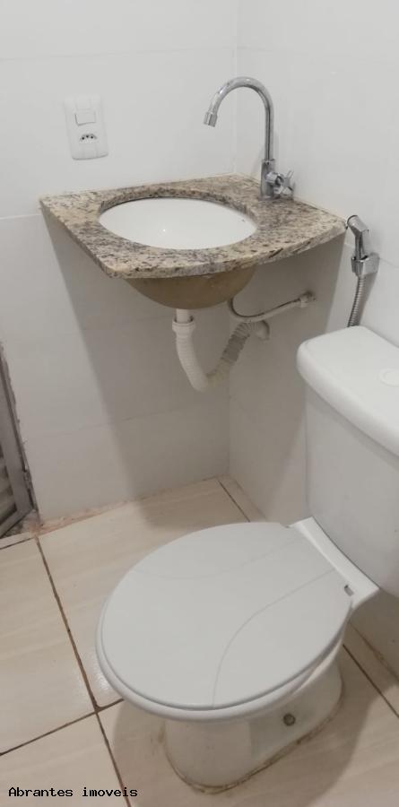 Casa à venda com 6 quartos, 250m² - Foto 18