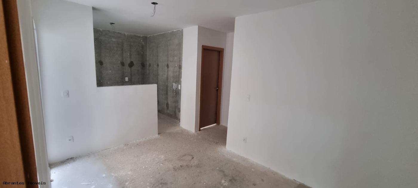 Apartamento à venda com 2 quartos, 45m² - Foto 16