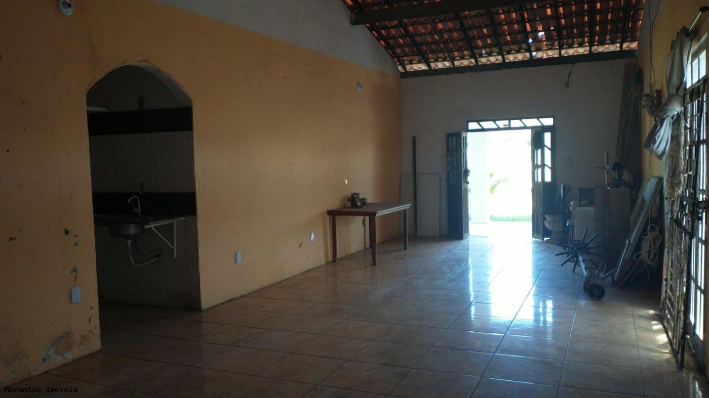 Casa à venda com 3 quartos, 600m² - Foto 14