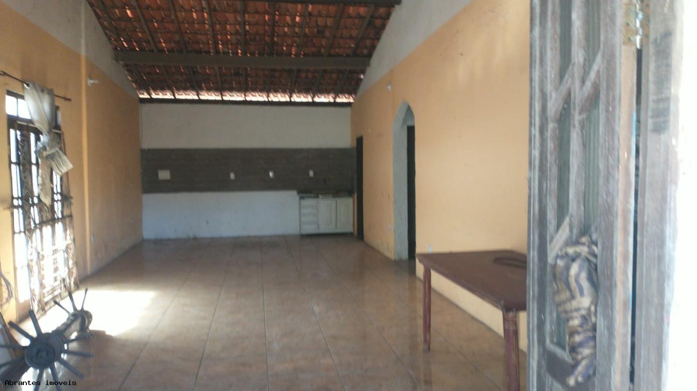 Casa à venda com 3 quartos, 600m² - Foto 17