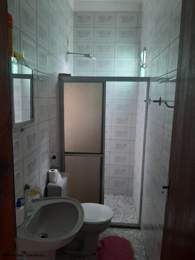 Casa à venda com 2 quartos, 130m² - Foto 5