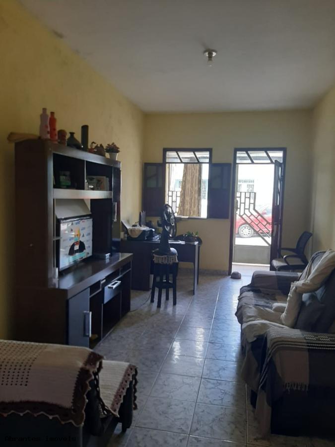 Casa à venda com 2 quartos, 130m² - Foto 15