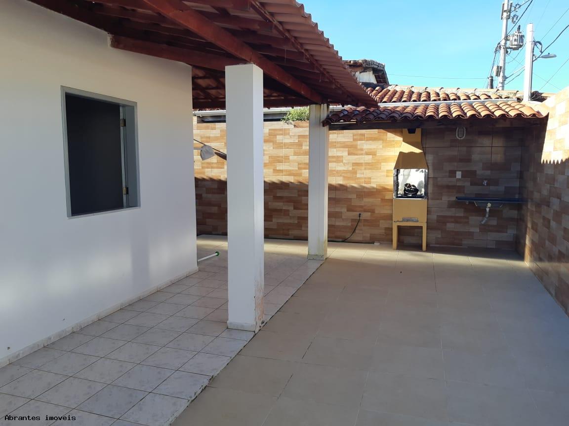 Casa à venda com 4 quartos, 500m² - Foto 1