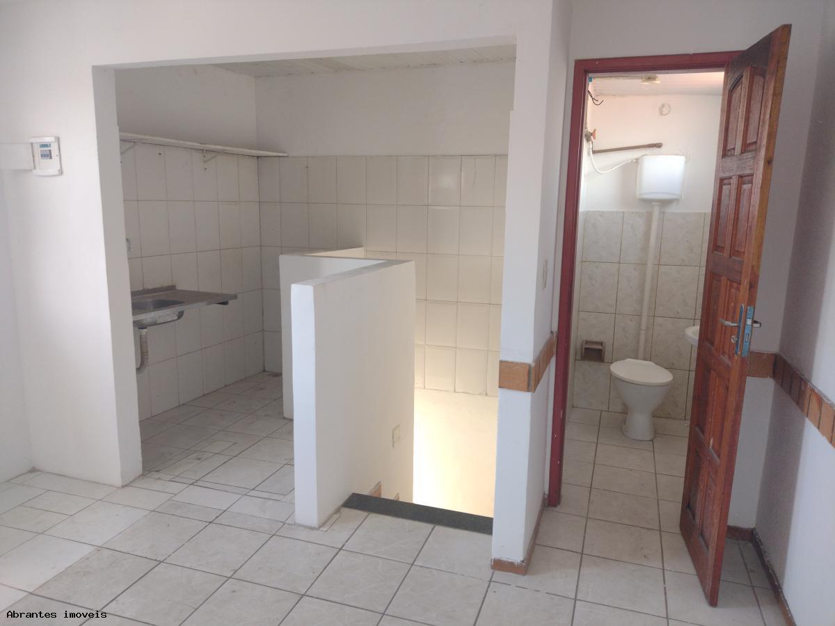 Casa à venda com 5 quartos, 180m² - Foto 6