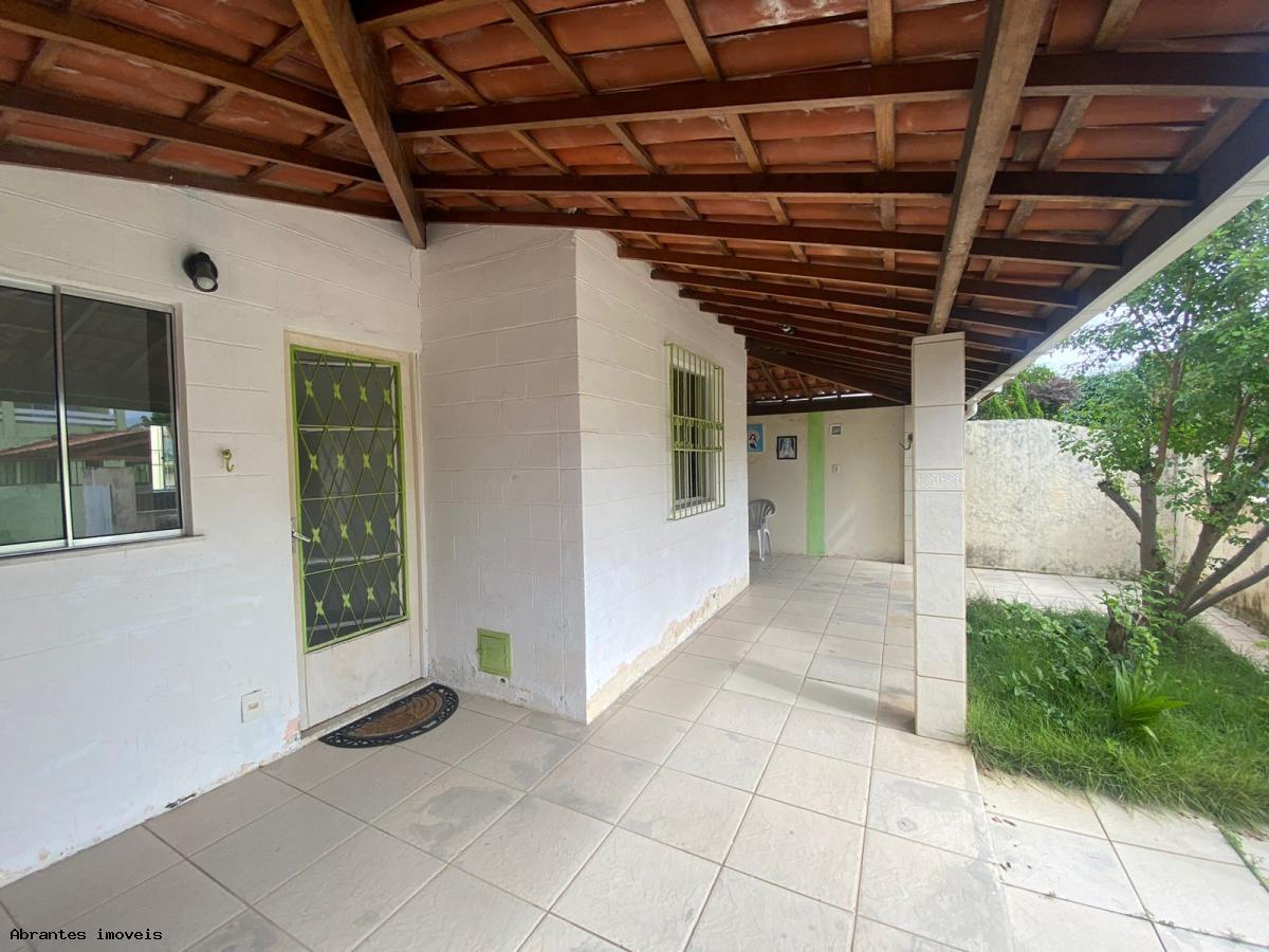 Casa de Condomínio à venda com 2 quartos, 250m² - Foto 4