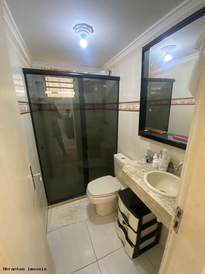 Casa de Condomínio à venda com 2 quartos, 250m² - Foto 5