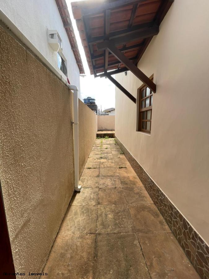 Casa de Condomínio à venda com 3 quartos, 200m² - Foto 7