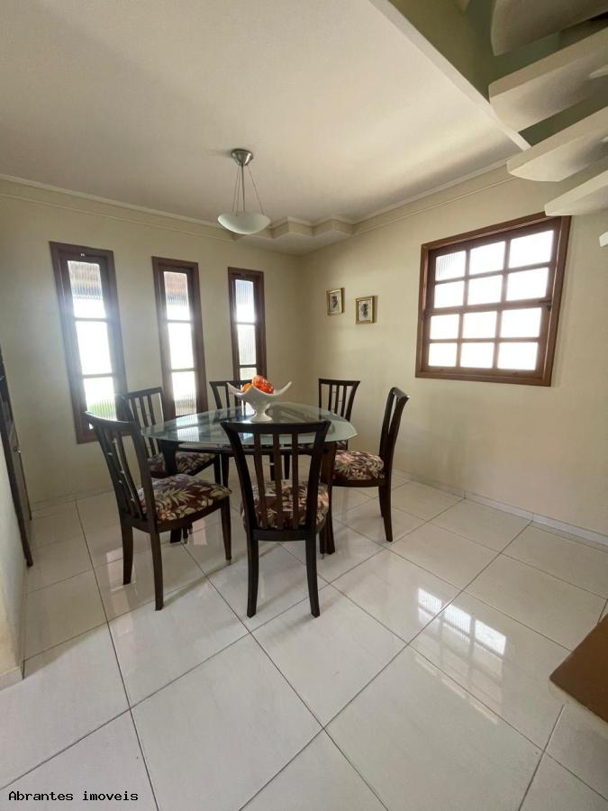 Casa de Condomínio à venda com 3 quartos, 200m² - Foto 14