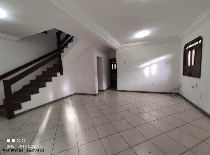 Casa de Condomínio à venda com 3 quartos, 300m² - Foto 6