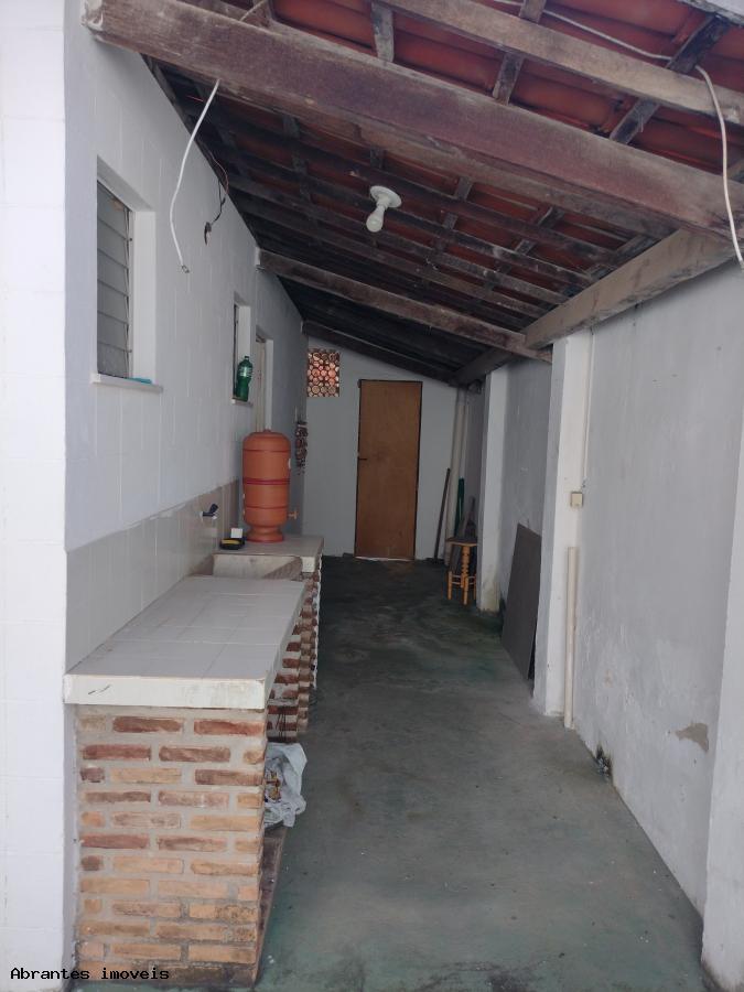 Casa de Condomínio à venda com 2 quartos, 200m² - Foto 8