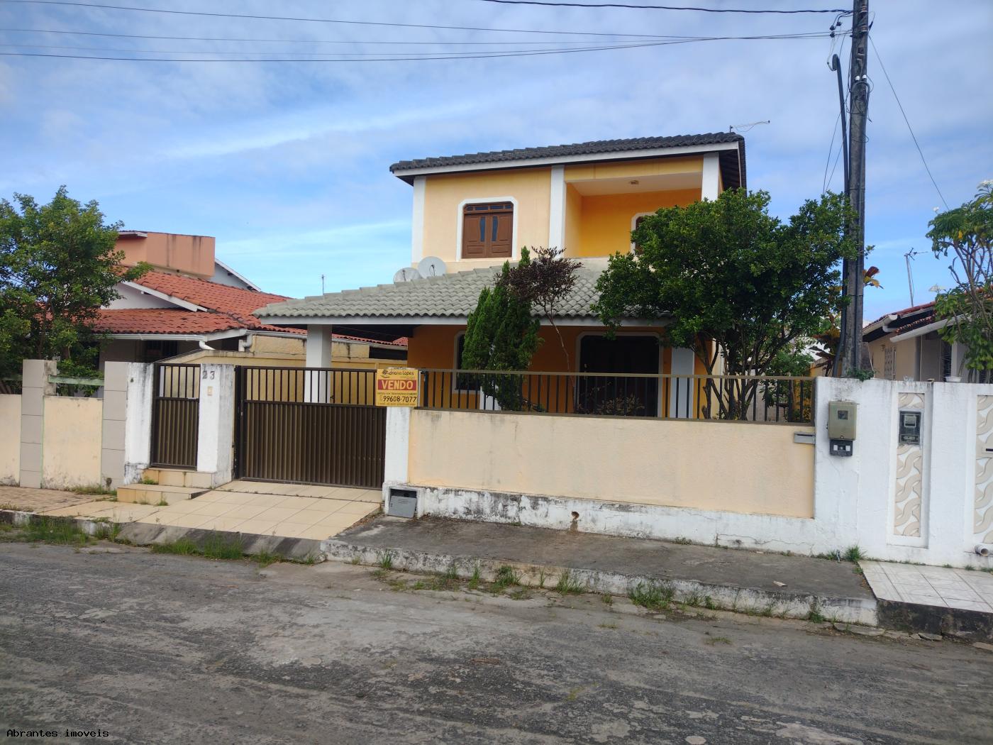 Casa de Condomínio à venda com 3 quartos, 300m² - Foto 1