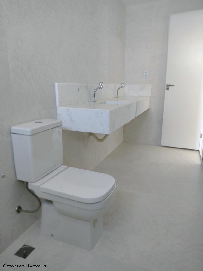 Casa de Condomínio à venda com 4 quartos, 378m² - Foto 15