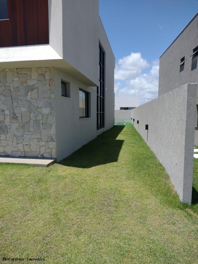 Casa de Condomínio à venda com 4 quartos, 378m² - Foto 24