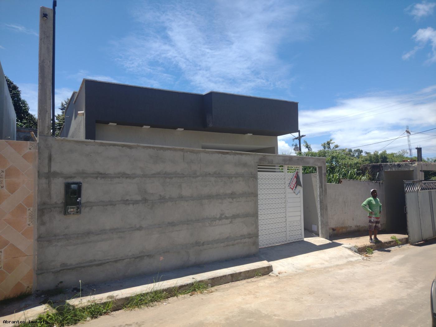 Casa de Condomínio à venda com 2 quartos, 200m² - Foto 2